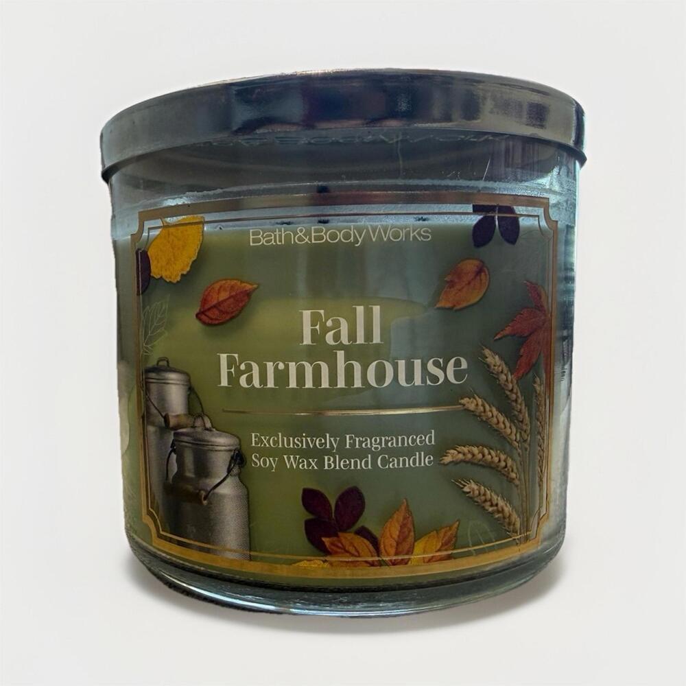 Bath & Body Works Fall Farmhouse Scented Soy Wax Candle 14.5 oz Spiced Pumpkin